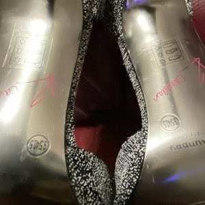 Kristin Cavallari (Chinese Laundry) heels